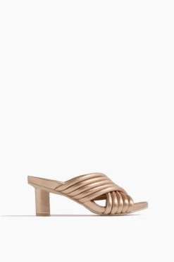 Carola Sandal In Arcilla Pebble Nappa Lame