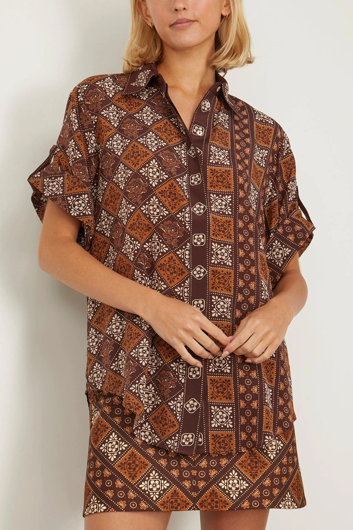 Carmella Shirt In Chocolate - Image 3