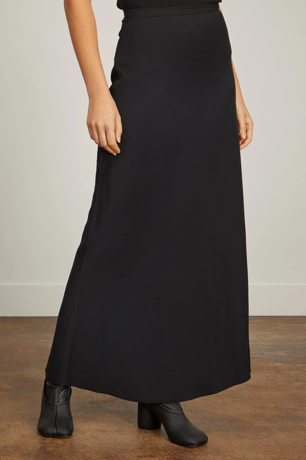 MM6 Maison Margiela Long Asymmetric Hem Skirt In Black - Image 3