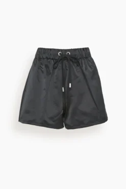 Valentina Short In Nero