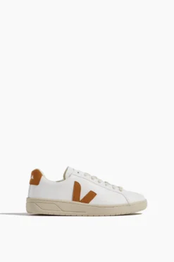 Veja Urca CWL Sneaker In White Camel