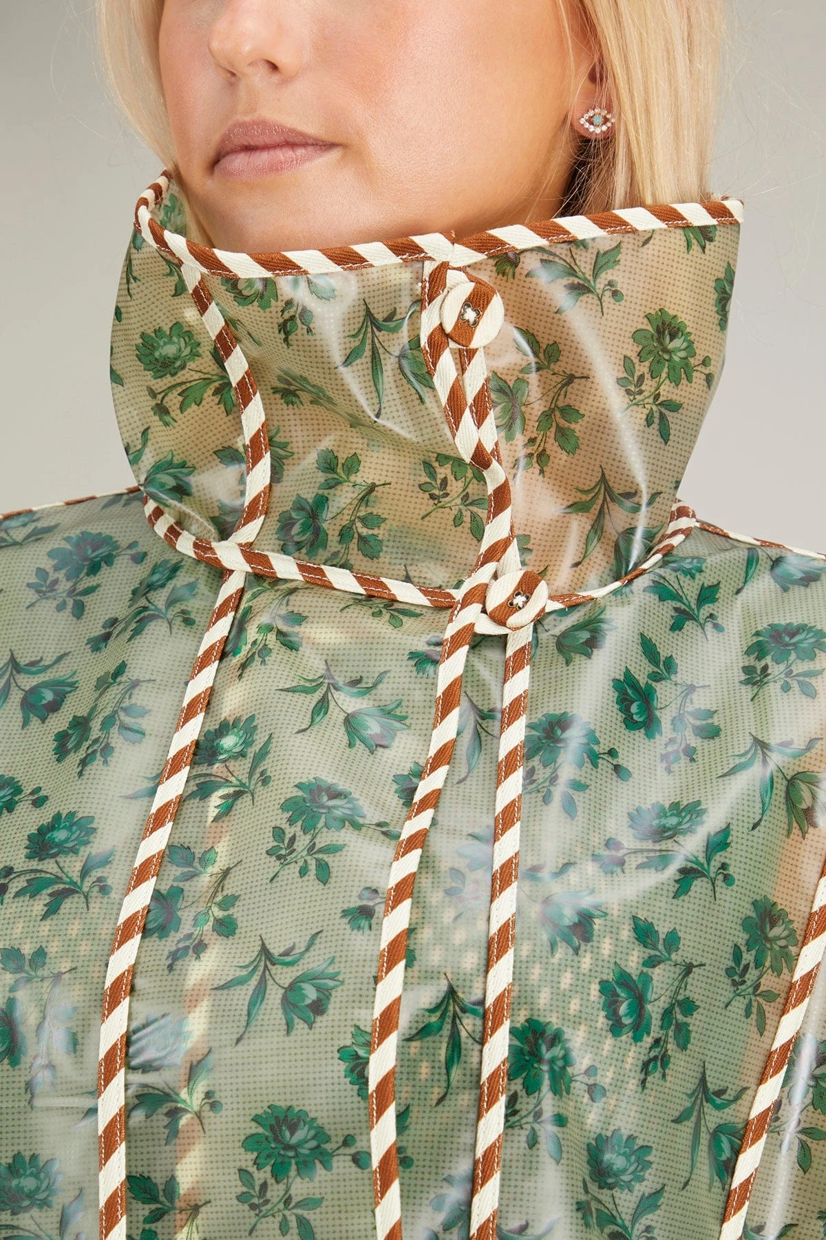 Abigail Raincoat In Green - Image 5