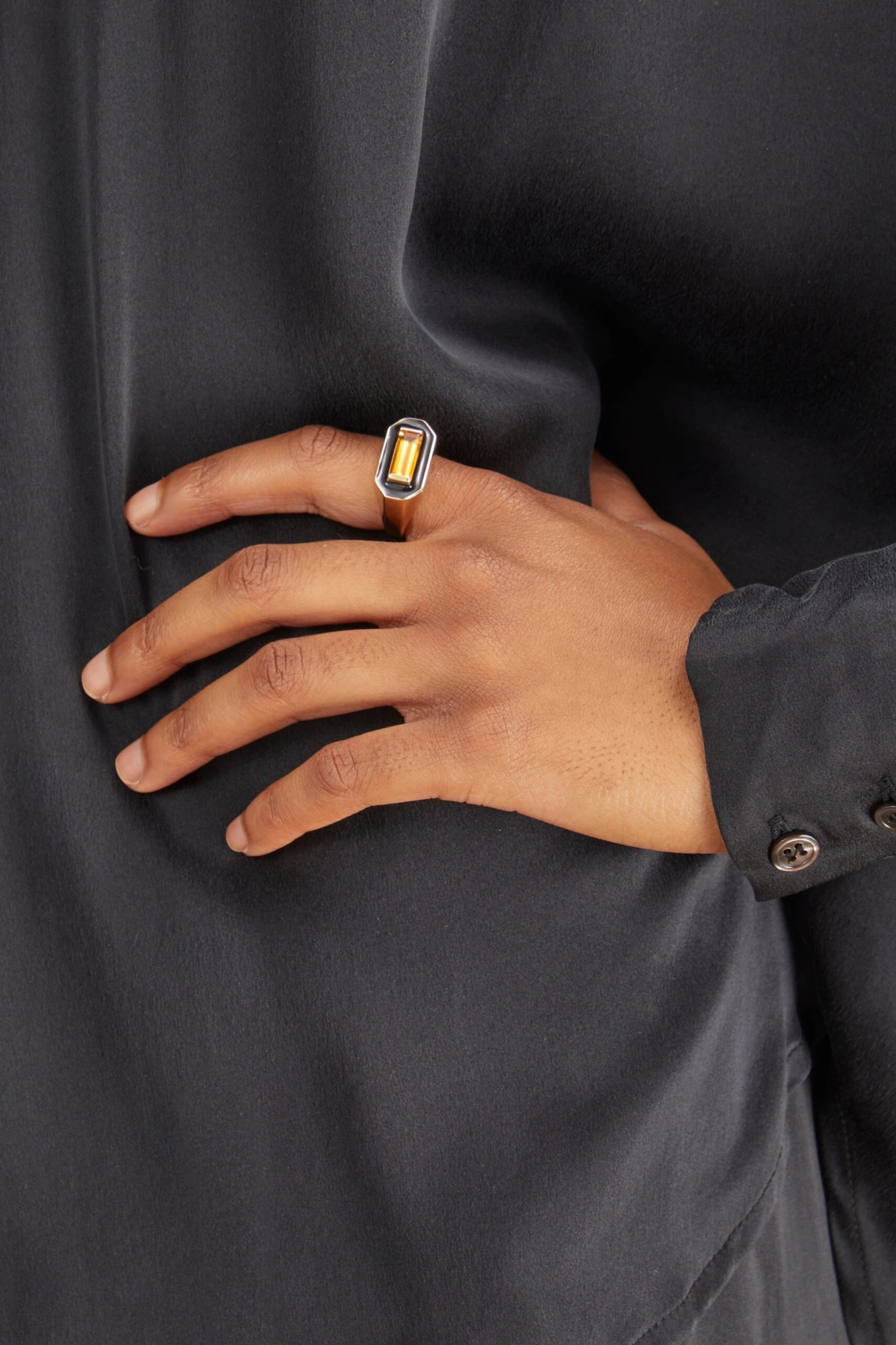 Deco Maxi Baguette Enamel Ring In Deep Black - Image 2