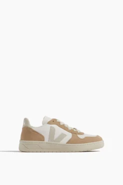 Veja V-10 Sneaker In Extra White/Natural/Sahara