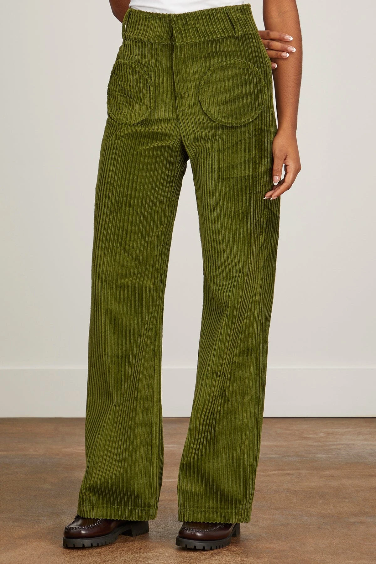 Yoshi Velvet Pants In Kaki - Image 3