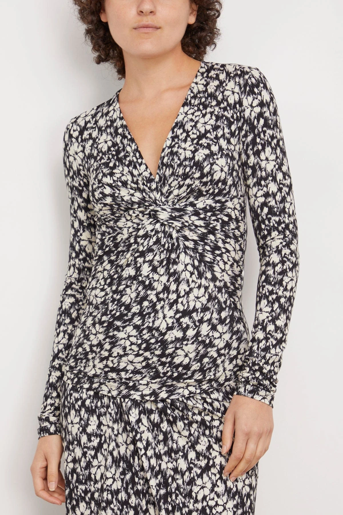 Lyss Blouse In Black/White - Image 3