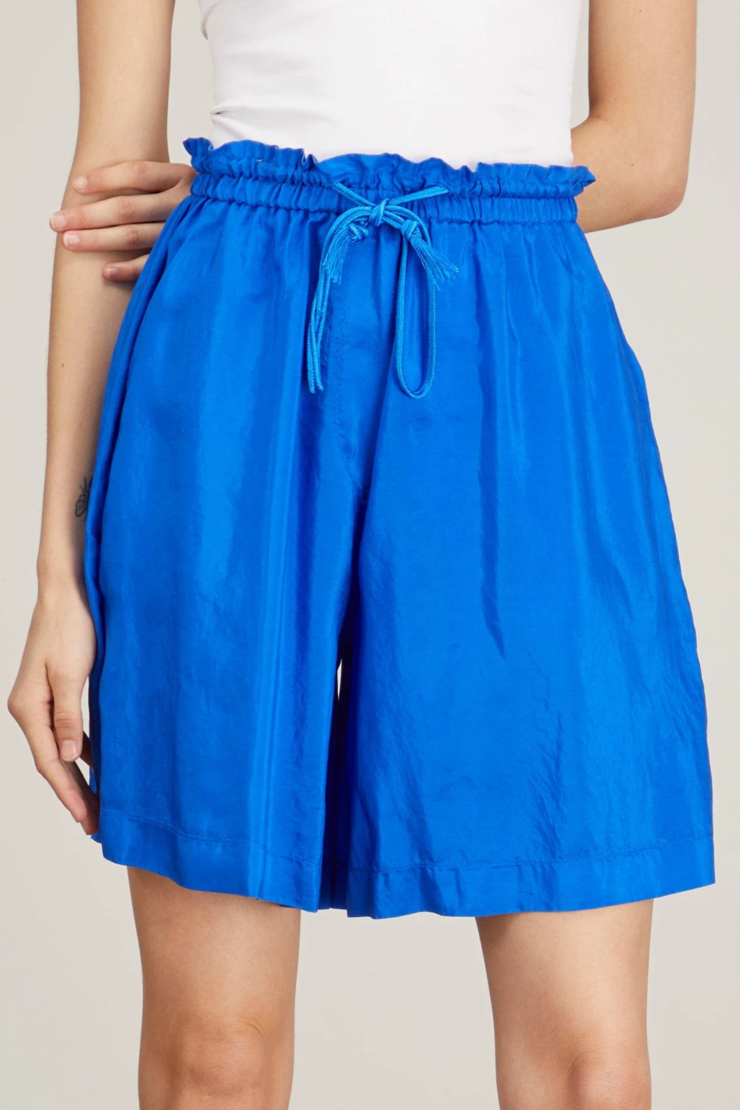 FORTE_FORTE Habotai Silk Drawstring Bermuda Short In Lapis - Image 3