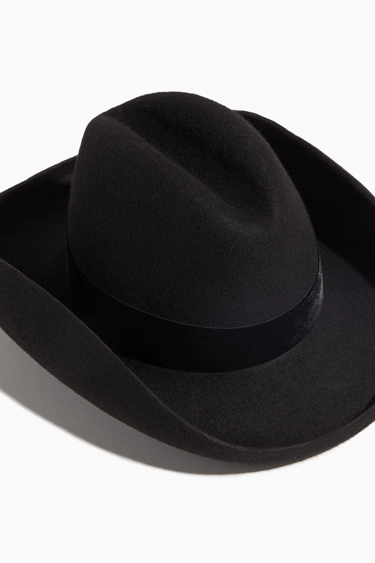 Belle Hat In Black - Image 4