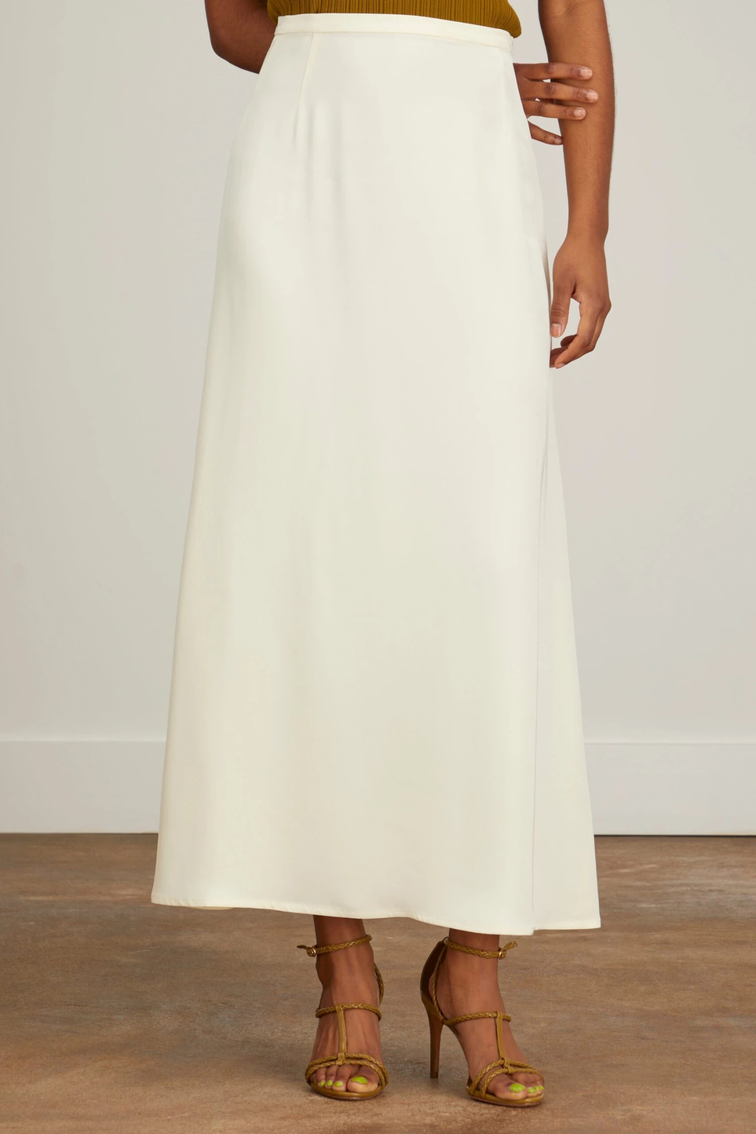 Elisabeth Skirt In Off White - Image 3