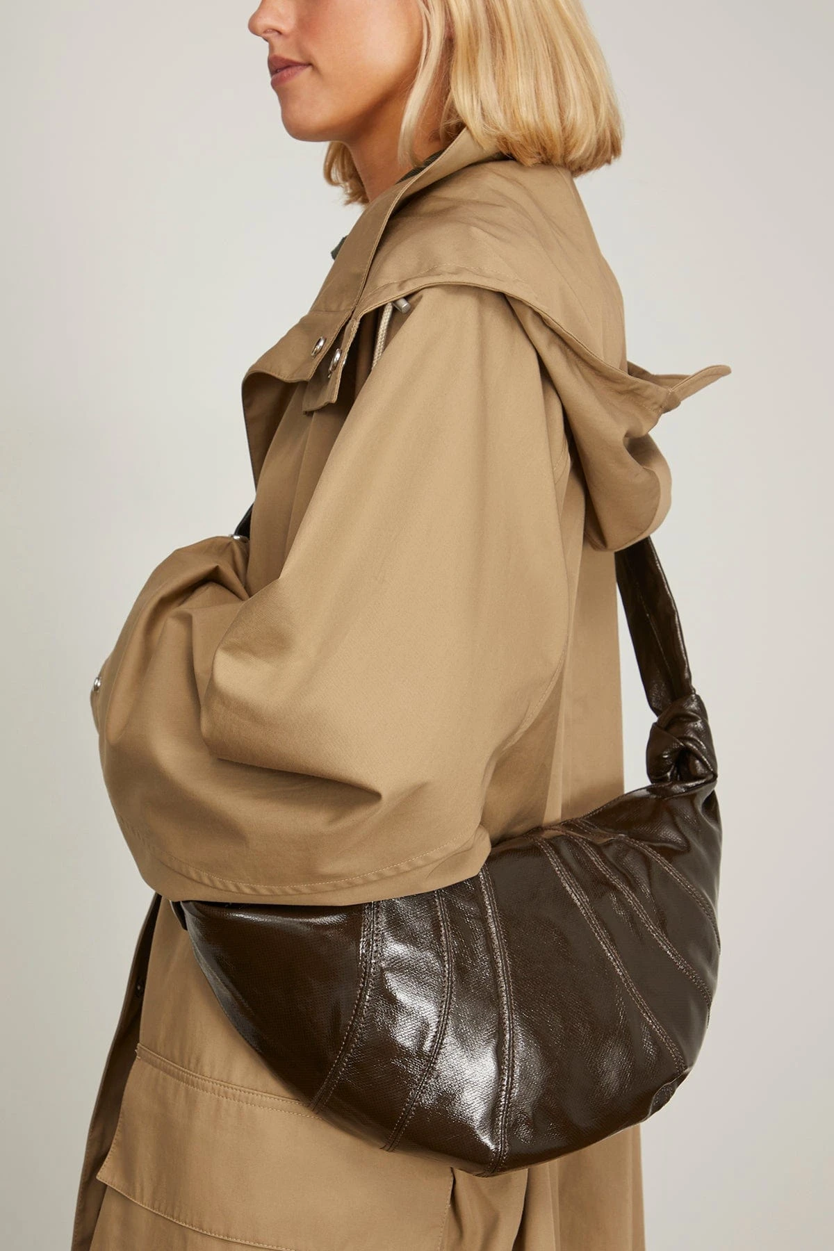 Lemaire Medium Croissant Bag In Peat Green - Image 2