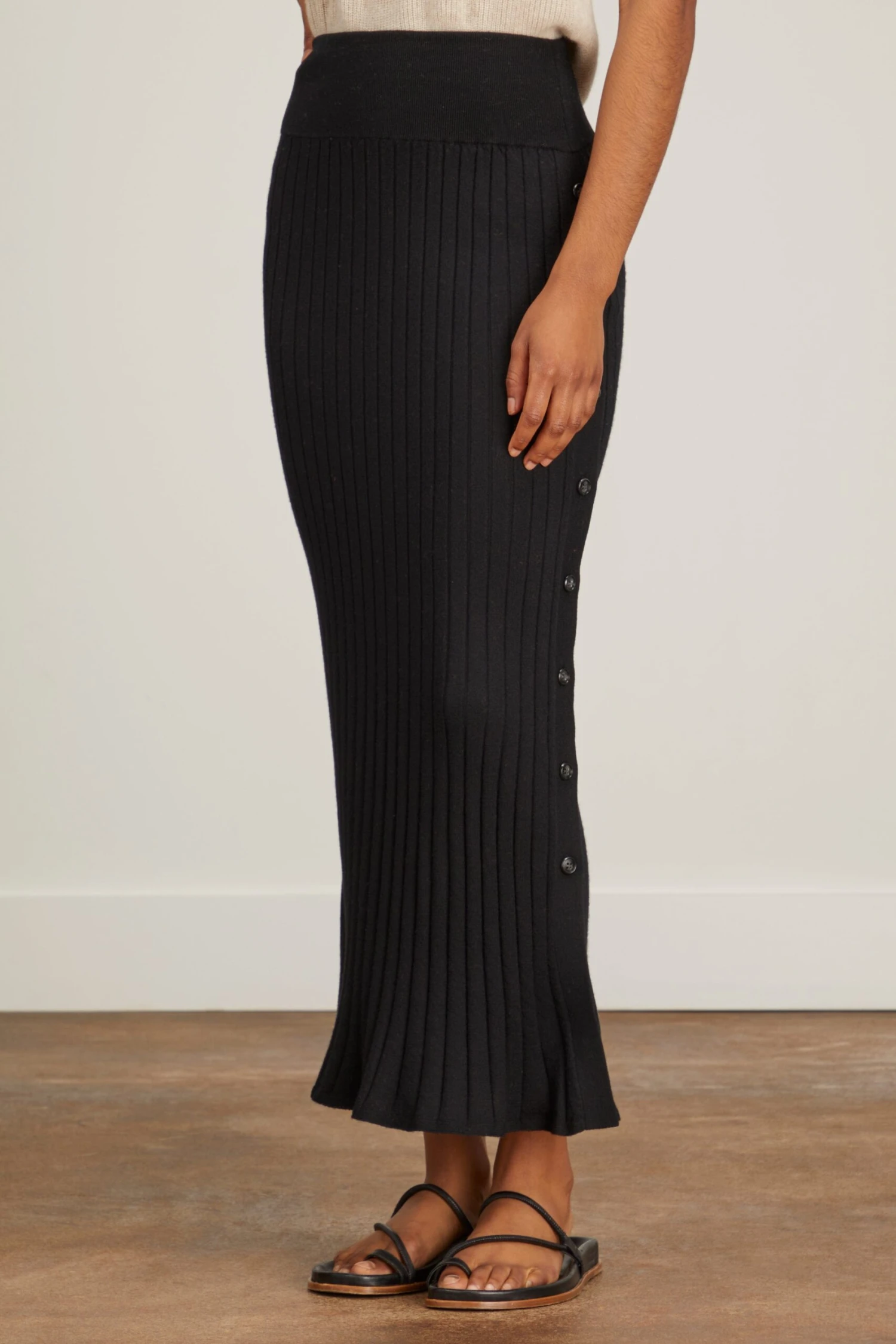 Katie Skirt In Black - Image 3