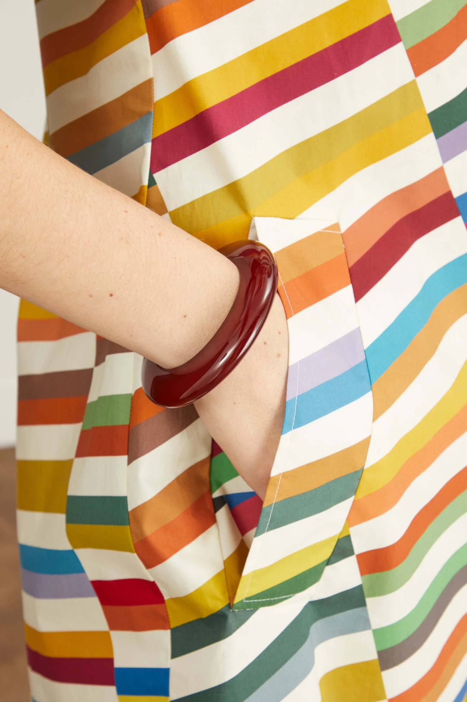 Ridge Cuff In Dark Brown - Image 2