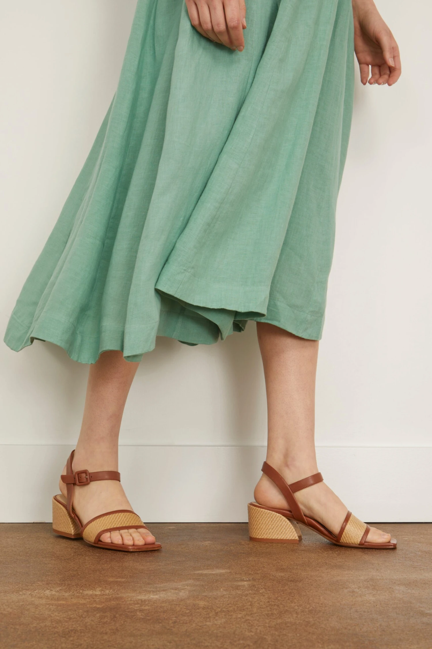 Imogen 50 Block Heel In Tan - Image 2