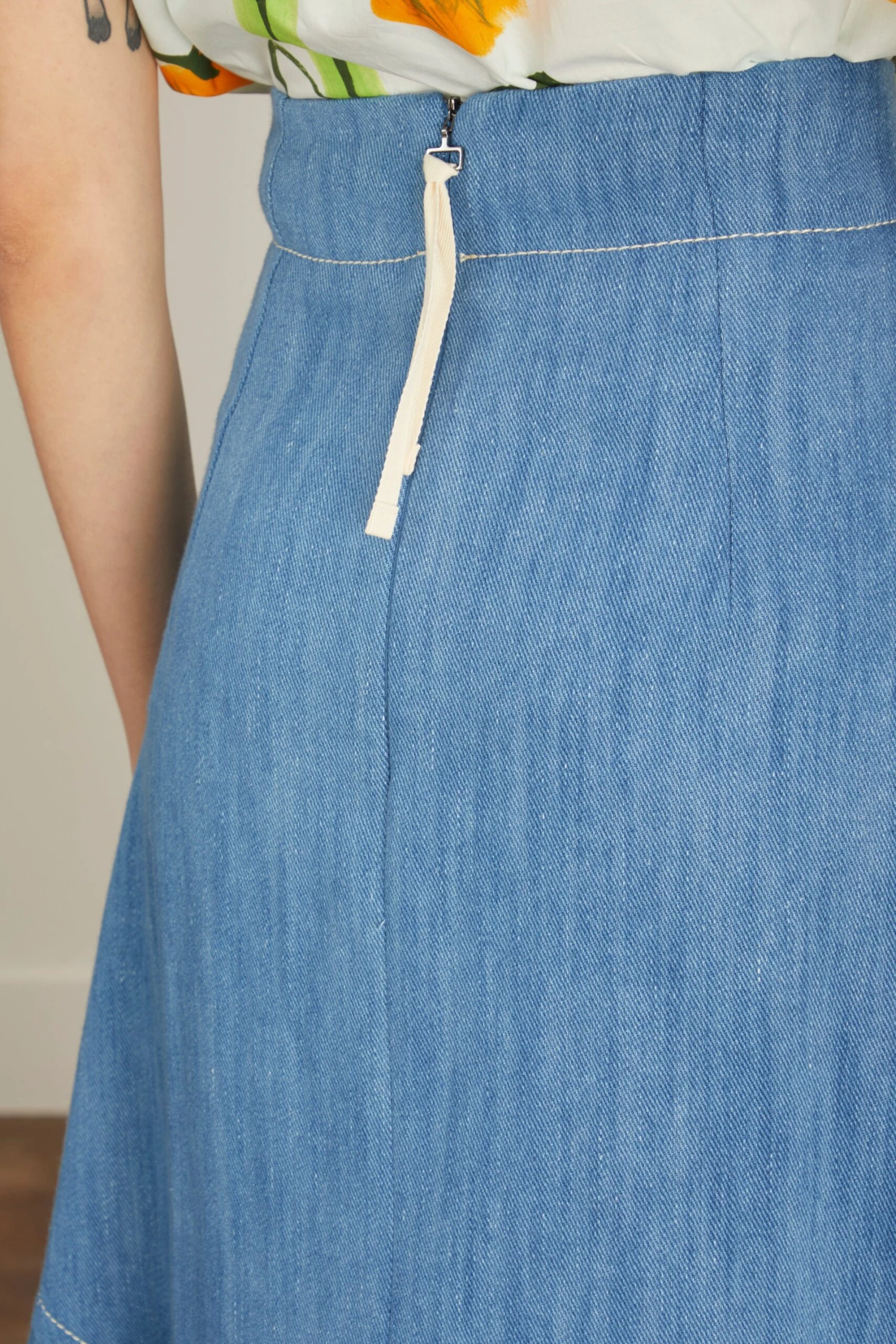 Skirt In Light Indigo - Image 5