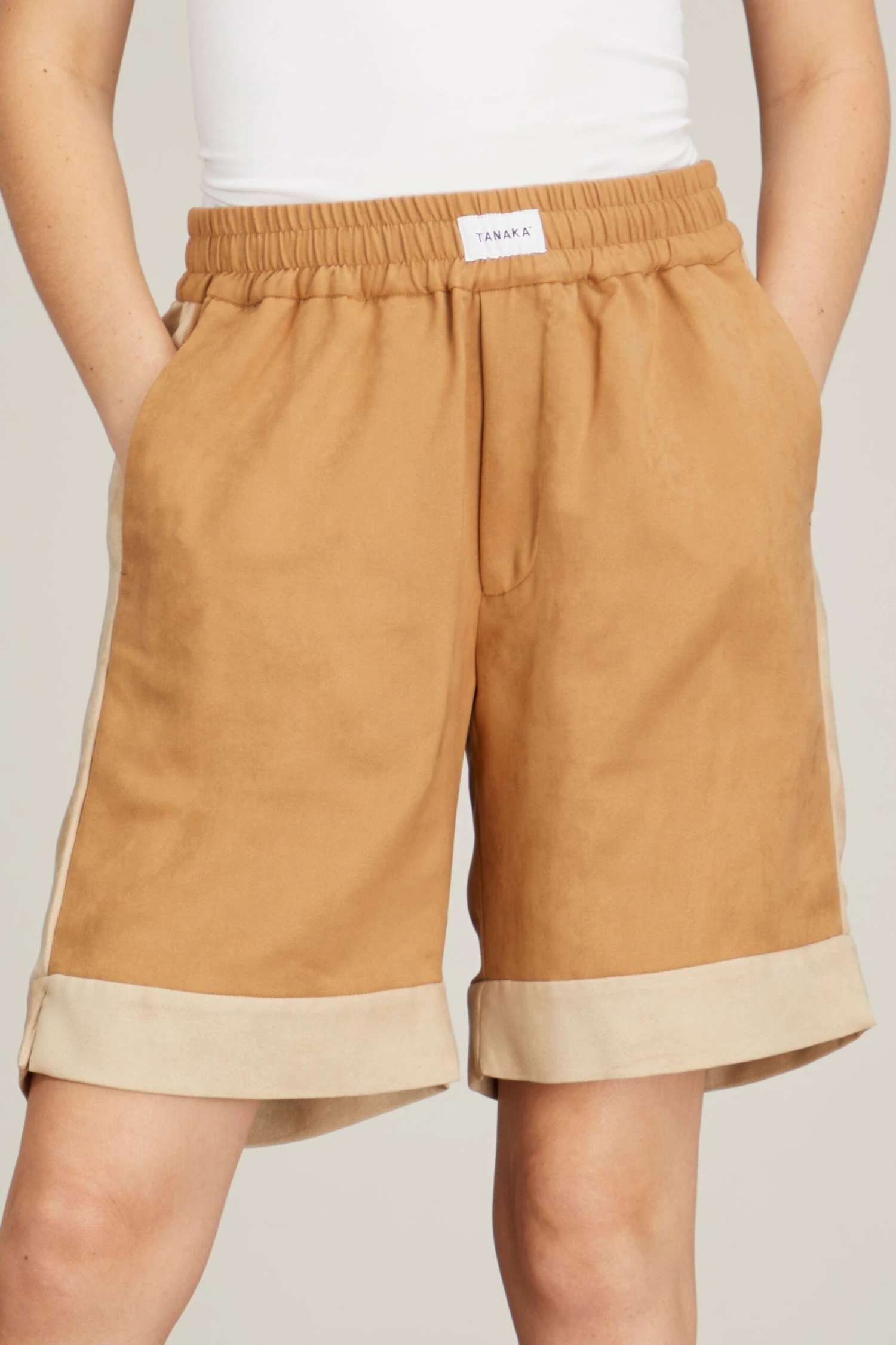 The Shorts In Eco-Beige - Image 3
