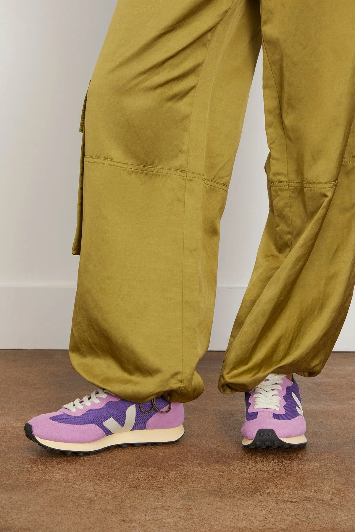 Veja Rio Branco Sneaker In Purple/White - Image 2