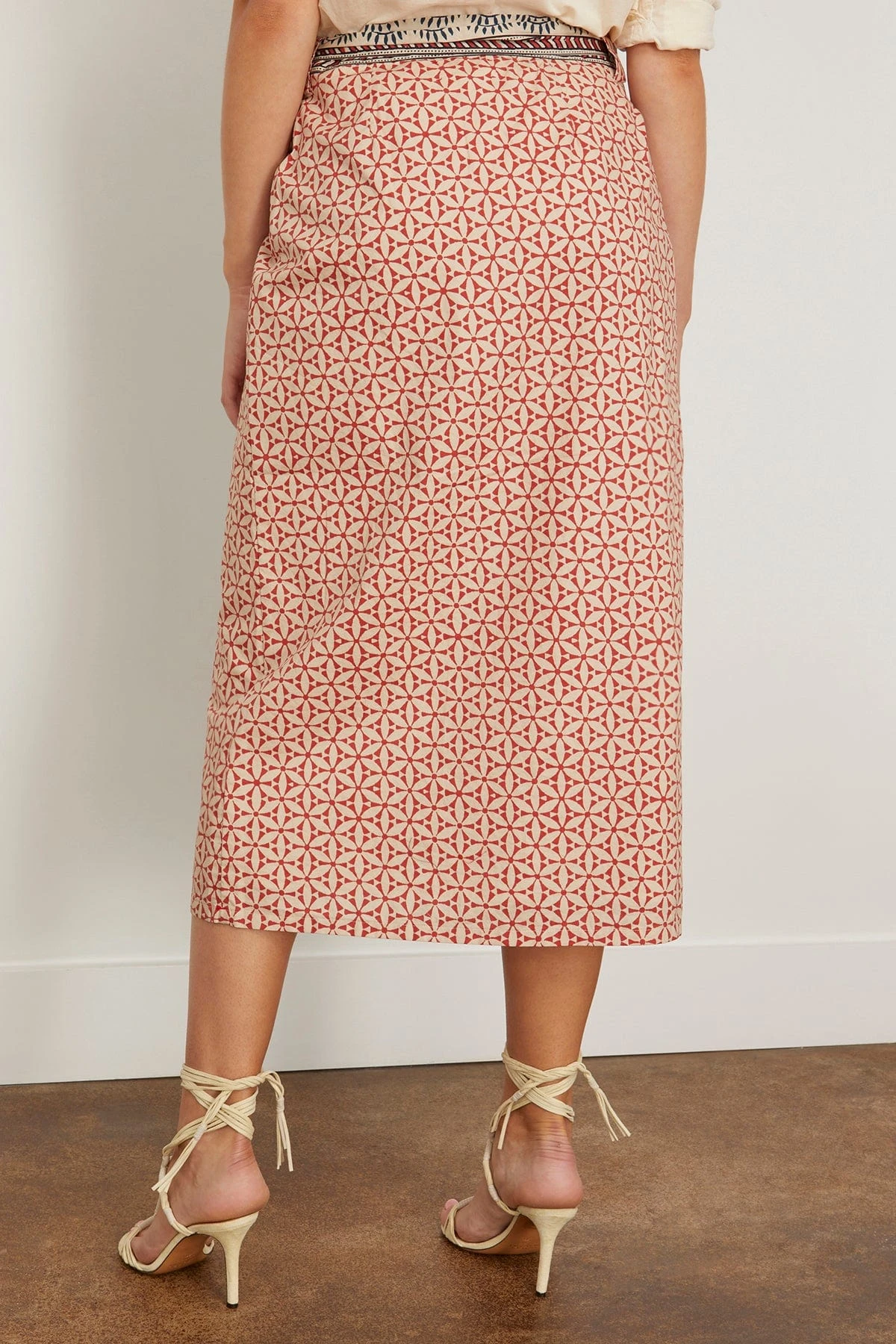 Delphine Skirt In Desert Day - Image 4