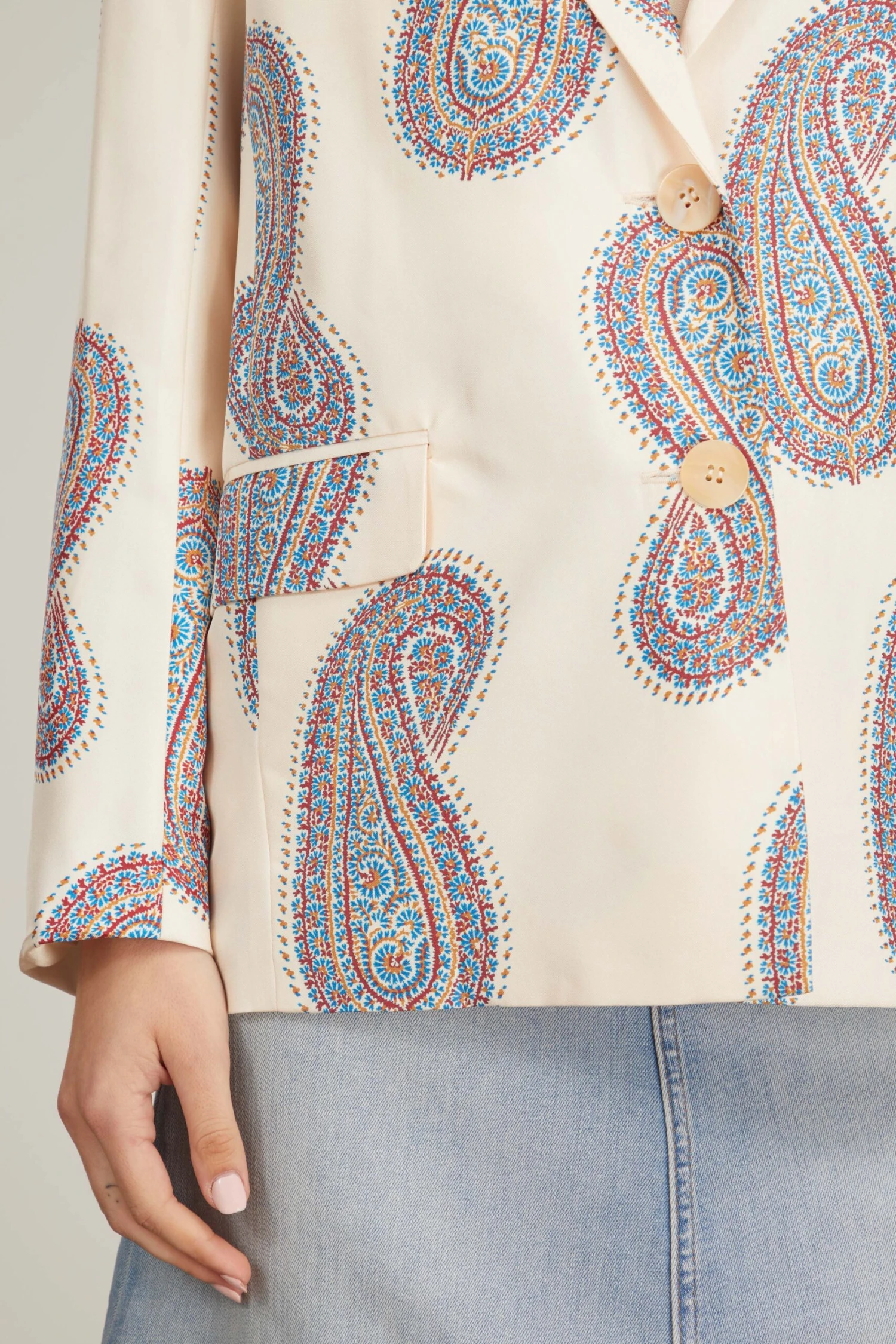 Rowe Blazer In Ivory Paisley - Image 5