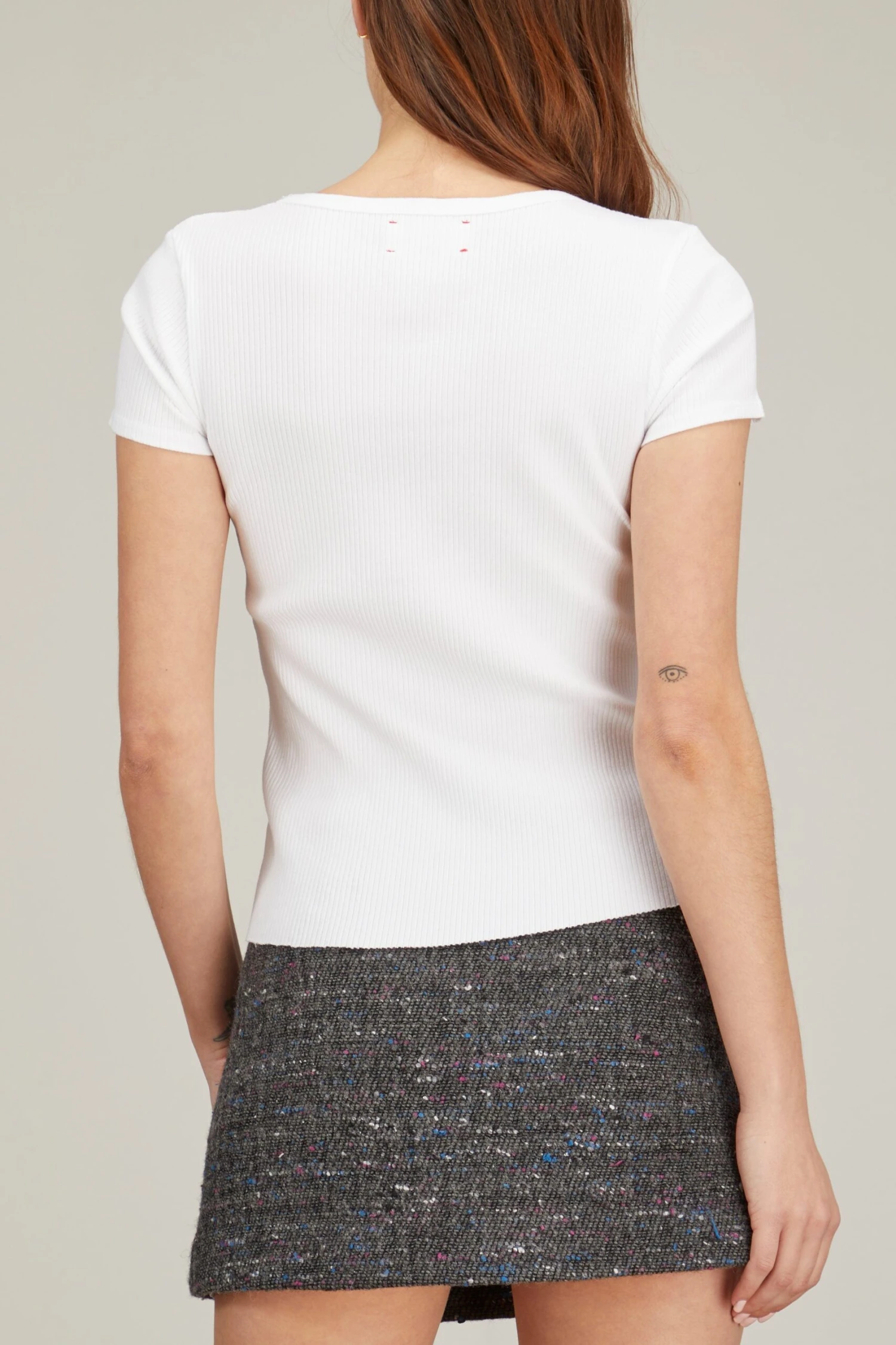 Otis Tee In White - Image 4